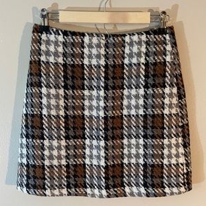 Houndstooth Skirt